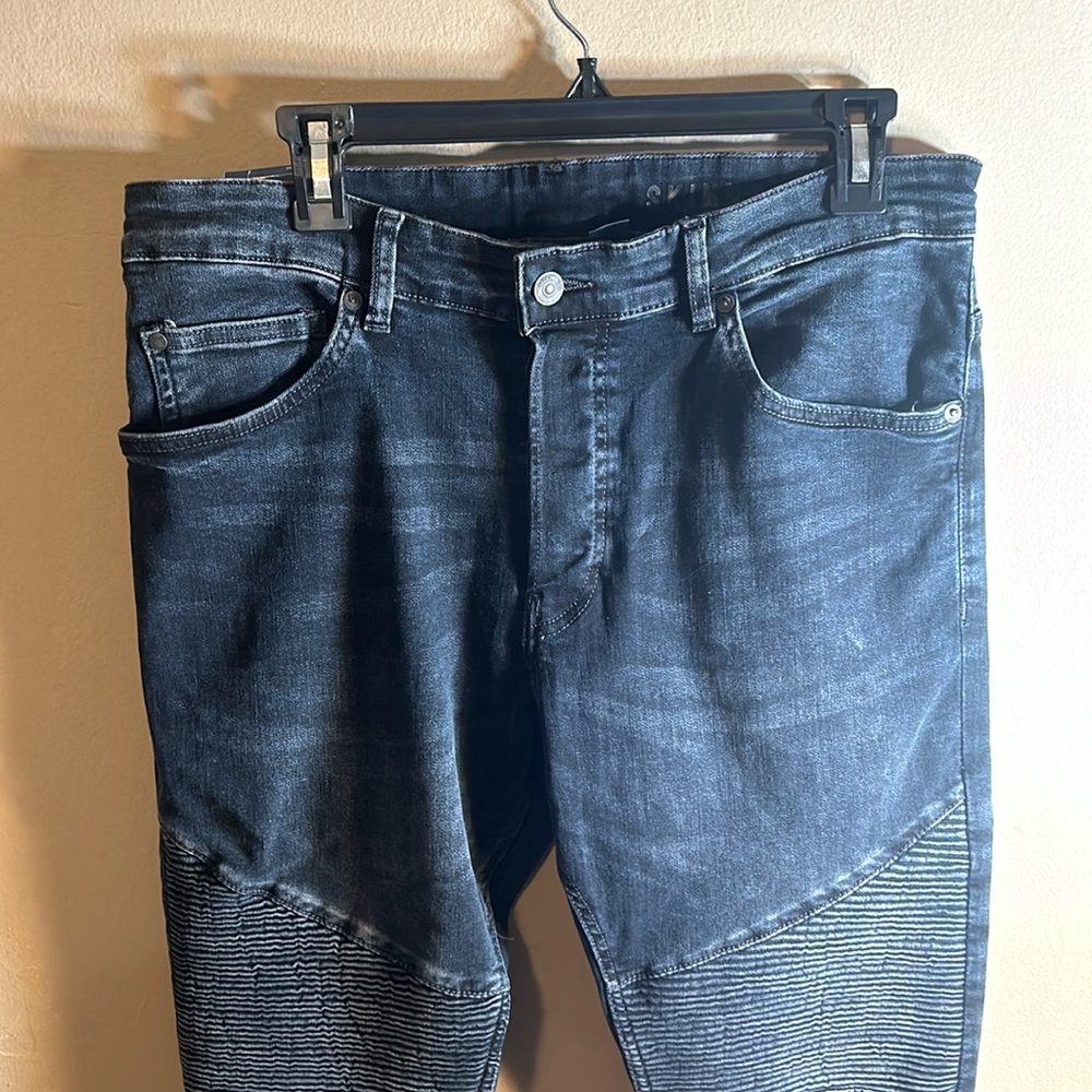 Divided Skinny Jeans Size 36/30 in Men’s